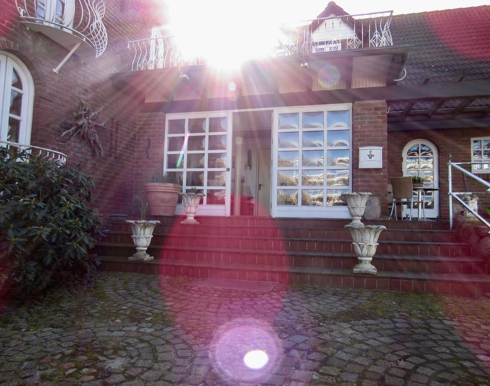 Nordsee "Haus Luttenblick" Whg.: Meeresrauschen Apartment Wyk auf Foehr Exterior photo