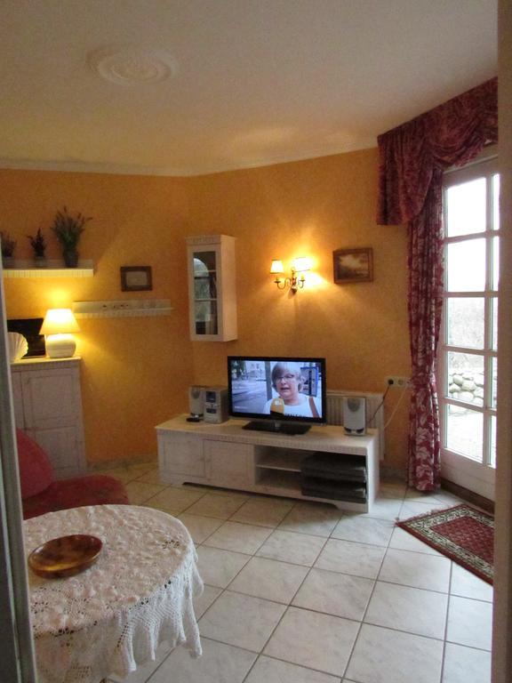 Nordsee "Haus Luttenblick" Whg.: Meeresrauschen Apartment Wyk auf Foehr Exterior photo